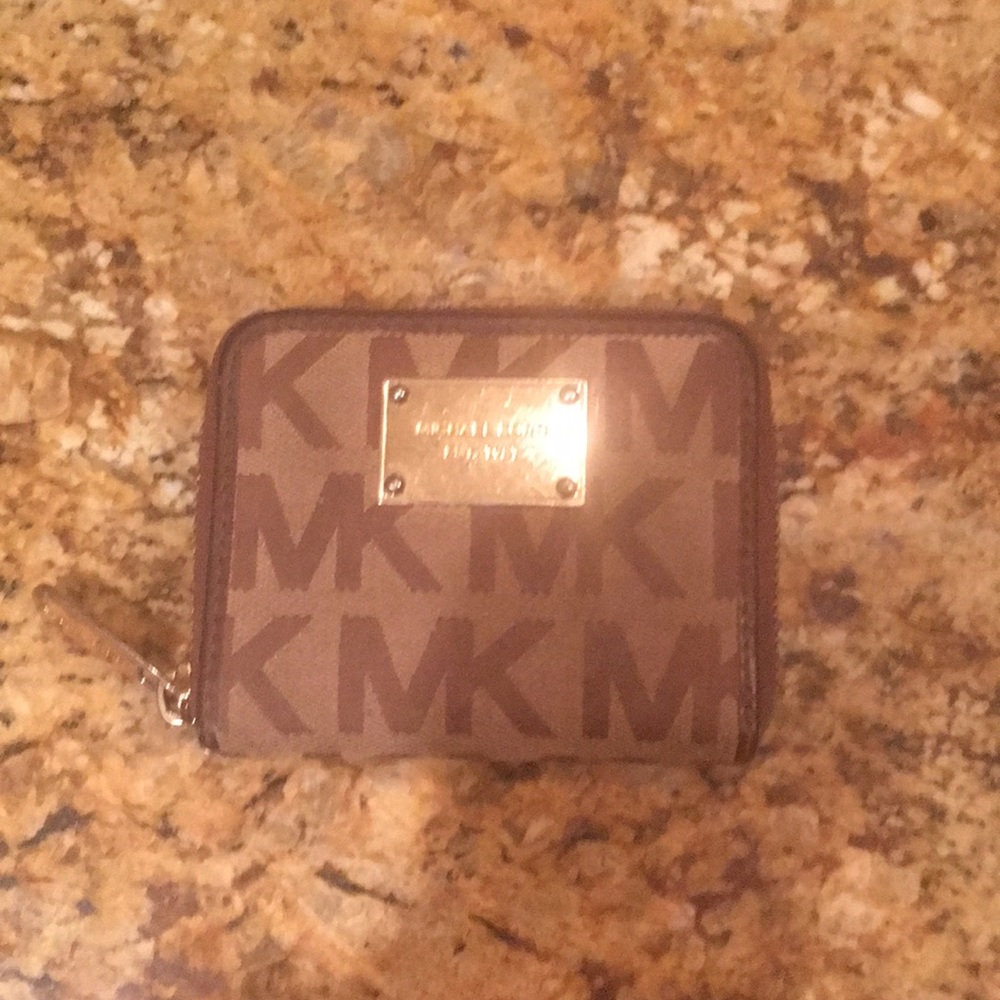 Michael Kora perfect condition wallet!